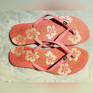 Pink Havaianas, 9